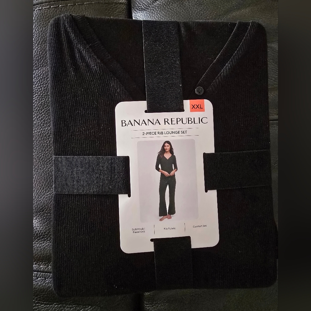 Banana Republic Deep Black Ribbed Lounge Set